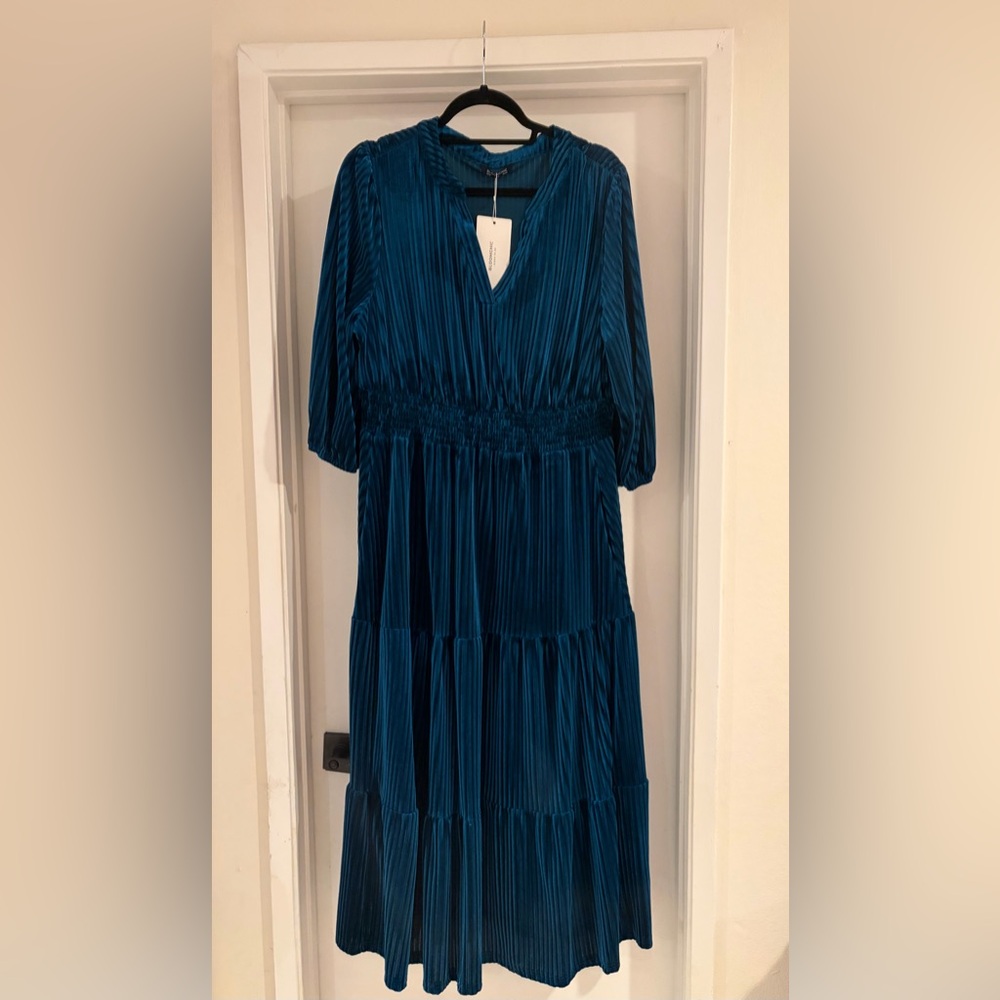 BloomChic Teal Textured Velvet Dress
